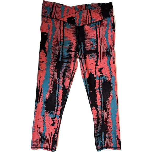 Fabletics Winn Mid Rise Crossover Waistband Capri Leggings Size Small Multicolor - Picture 1 of 3